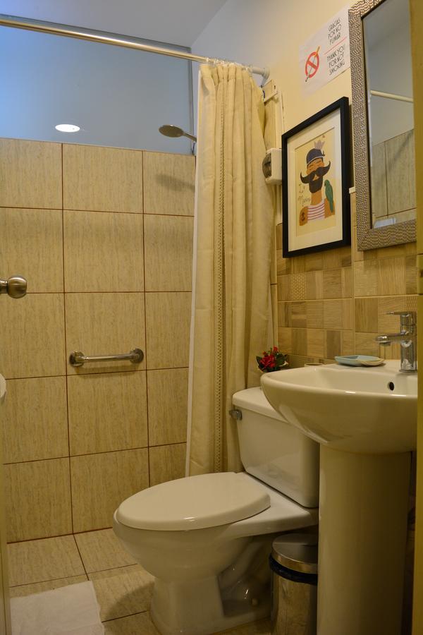 Kangaroo Wasi Airport Bed & Breakfast Lima Exterior foto
